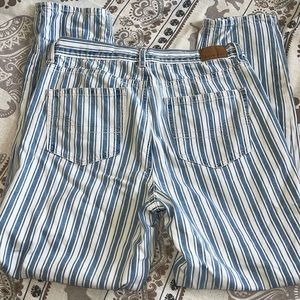 SOLD American Eagle Jeans